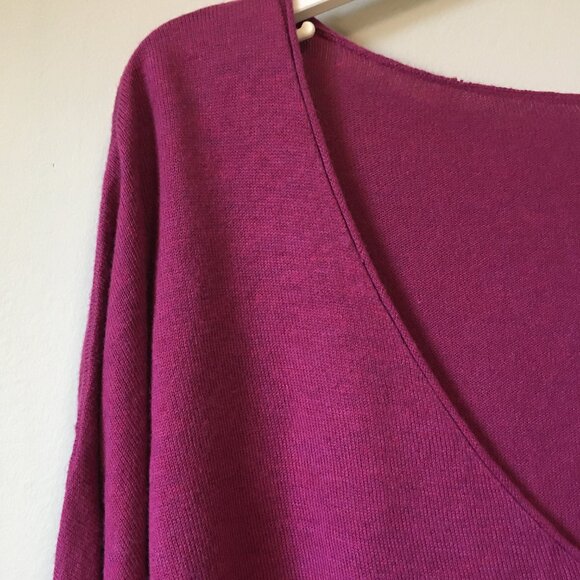 Fandango Pink Loose and Soft V-neck Pullover Sweater - Picture 4 of 10